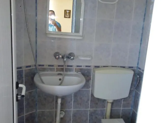 семеен бостън Хотел 2*