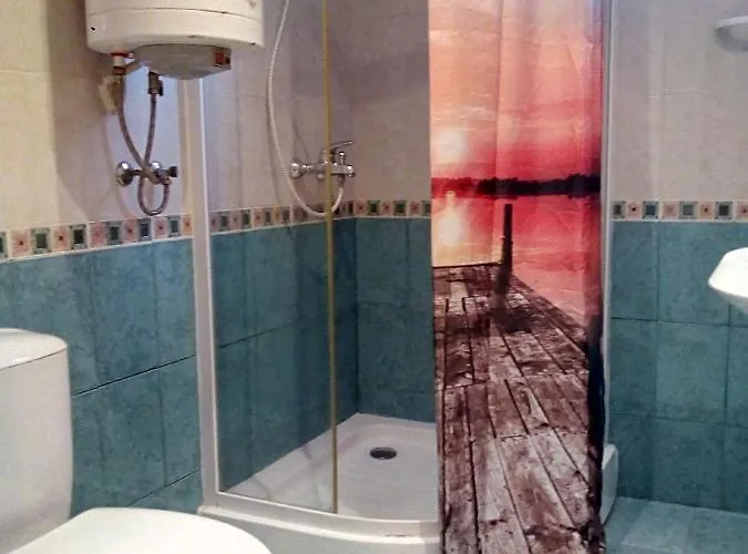 семеен бостън Хотел 2*