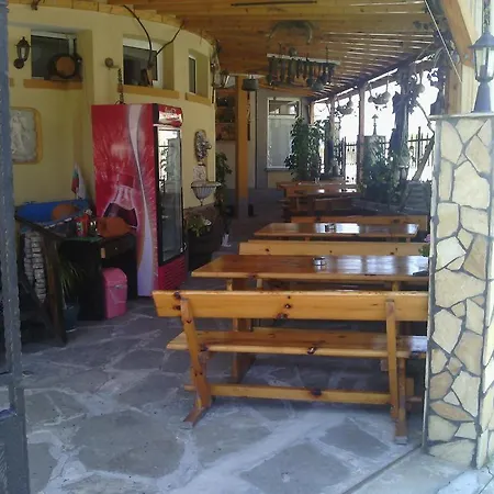 Otel семеен бостън 2*